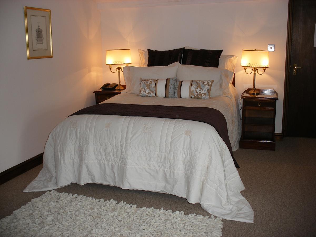Whitminster Inn Claypits Экстерьер фото